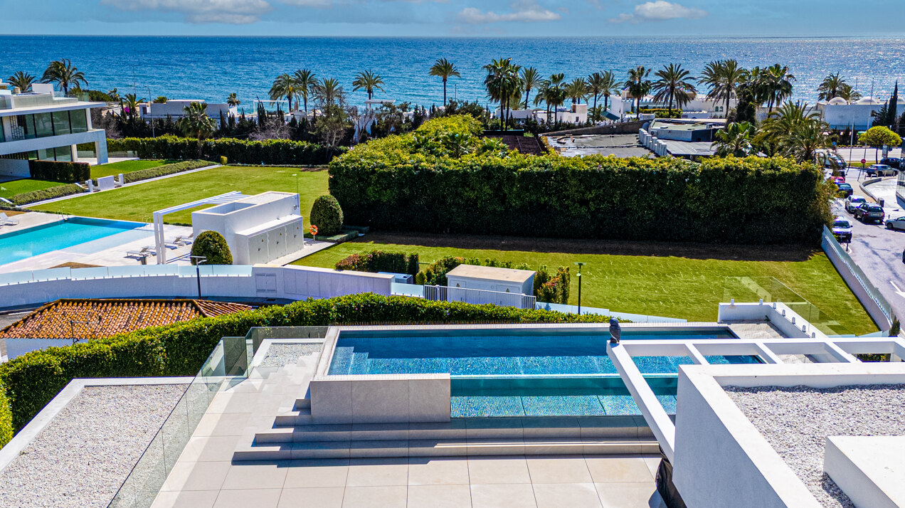 Sublimely elegant, modernistic 5 bed villa on the Golden Mile is perfect for those with impeccable style