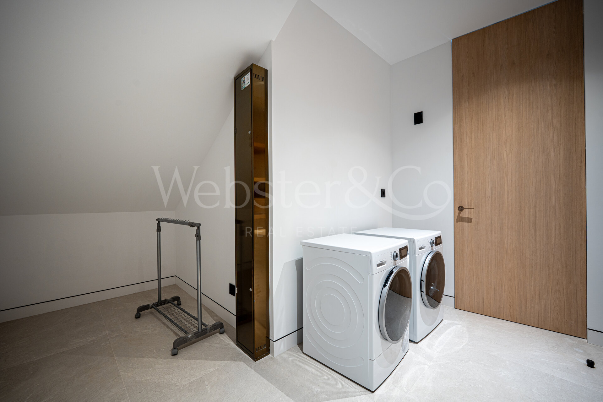 Villa Zero – Lujo moderno en la Milla de Oro