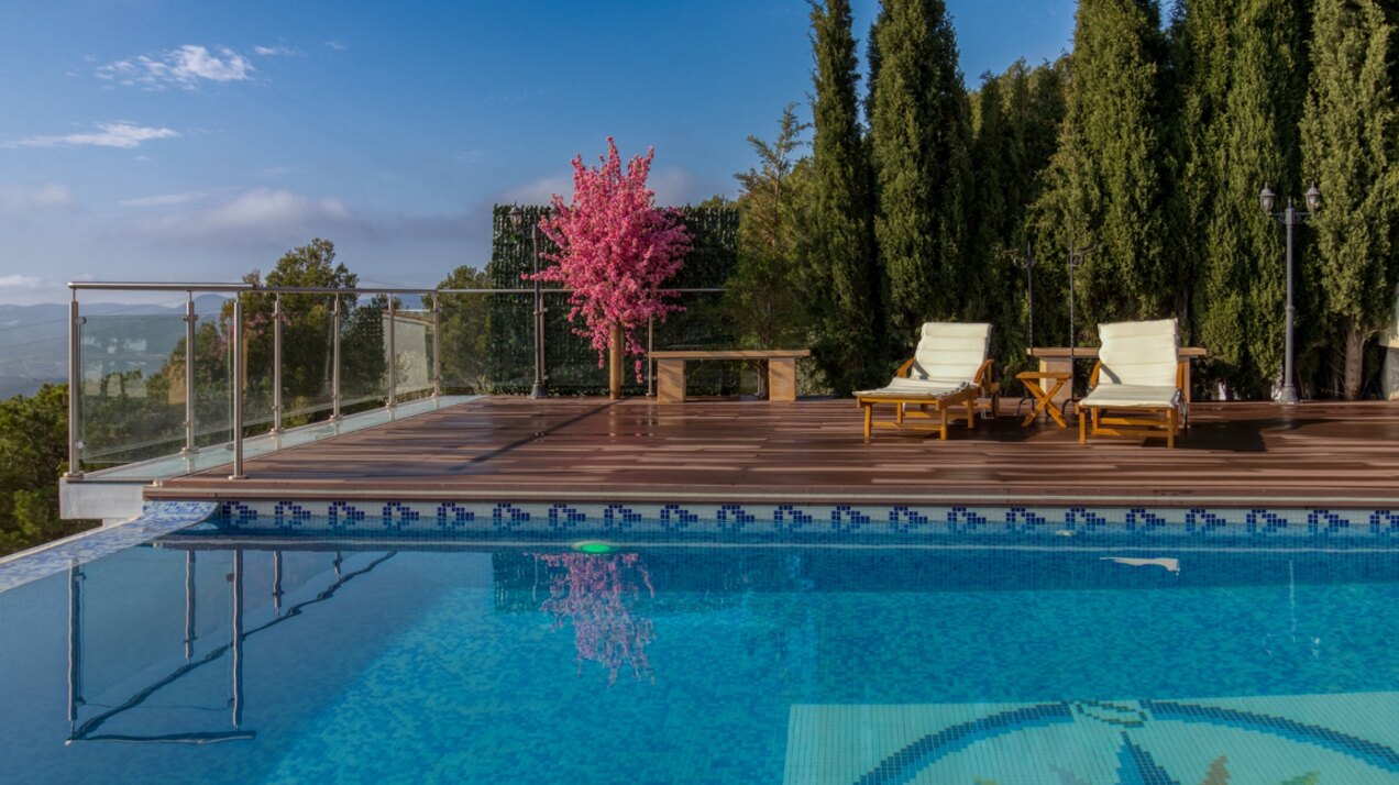 Expansive 7 bedroom villa in Mijas offers endless mountain and sea views and even has its own park
