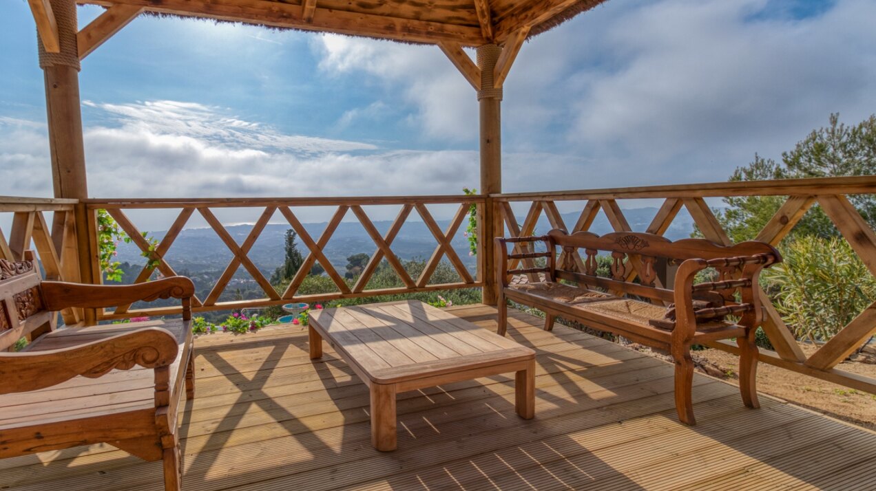 Expansive 7 bedroom villa in Mijas offers endless mountain and sea views and even has its own park