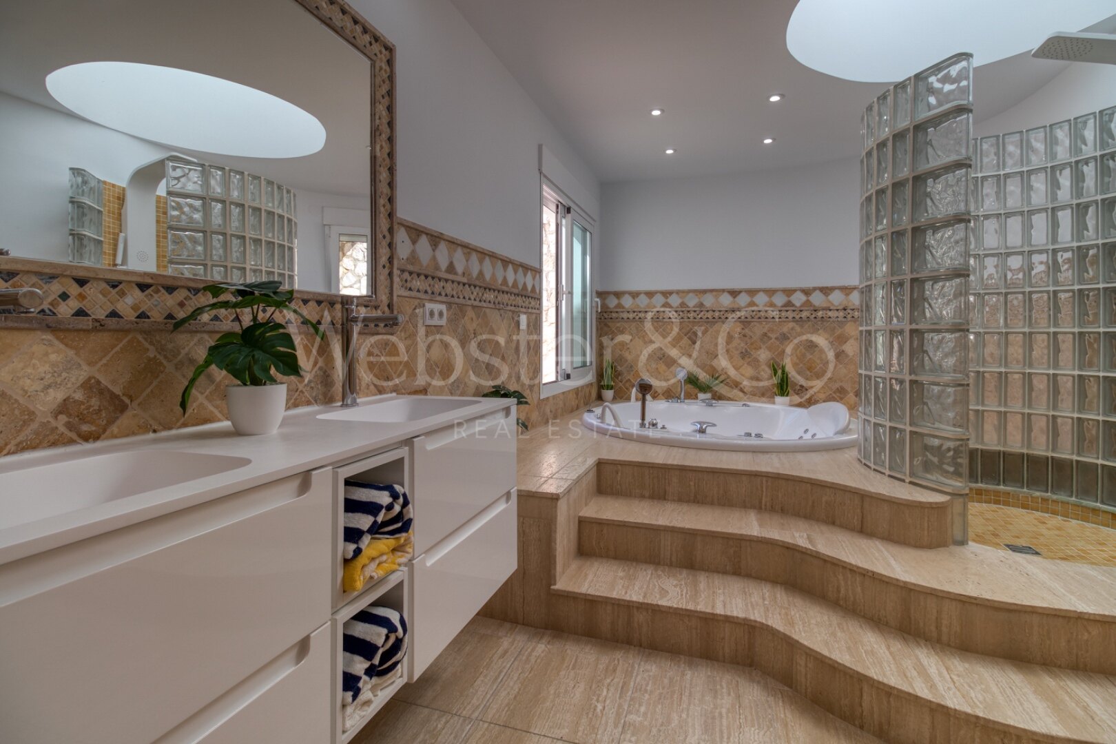 Villa Skyline - Grand Property Overlooking Mijas