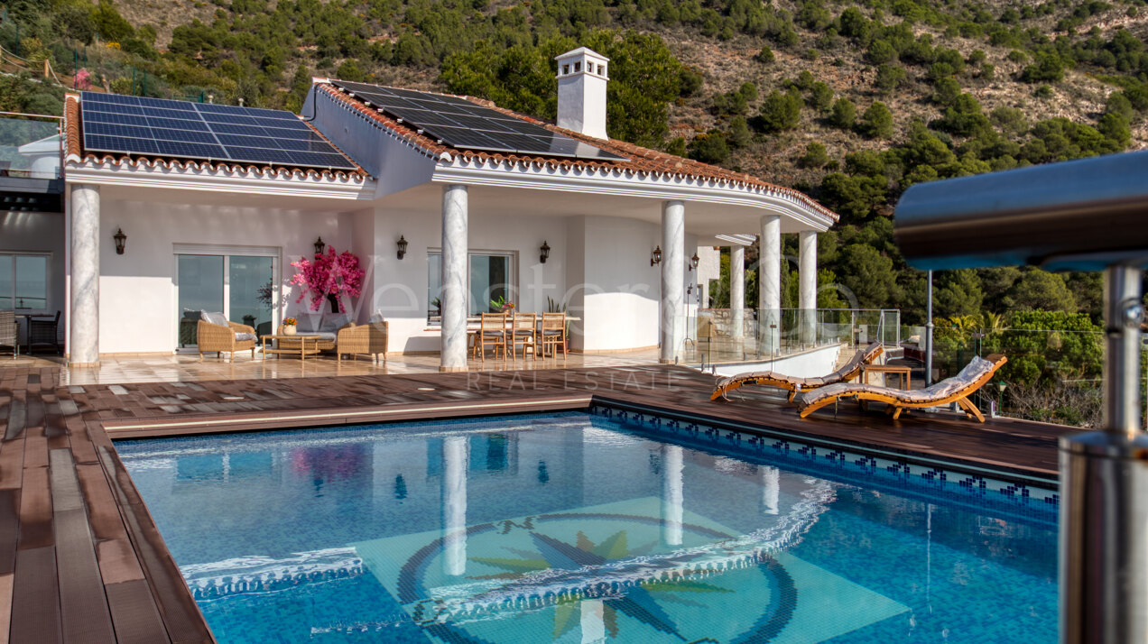 Villa Skyline - Grand Property Overlooking Mijas