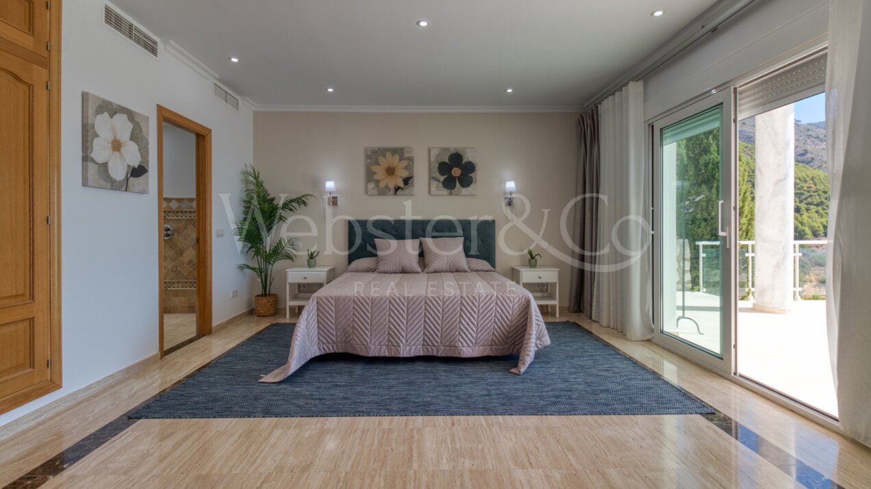 Villa Skyline - Grand Property Overlooking Mijas