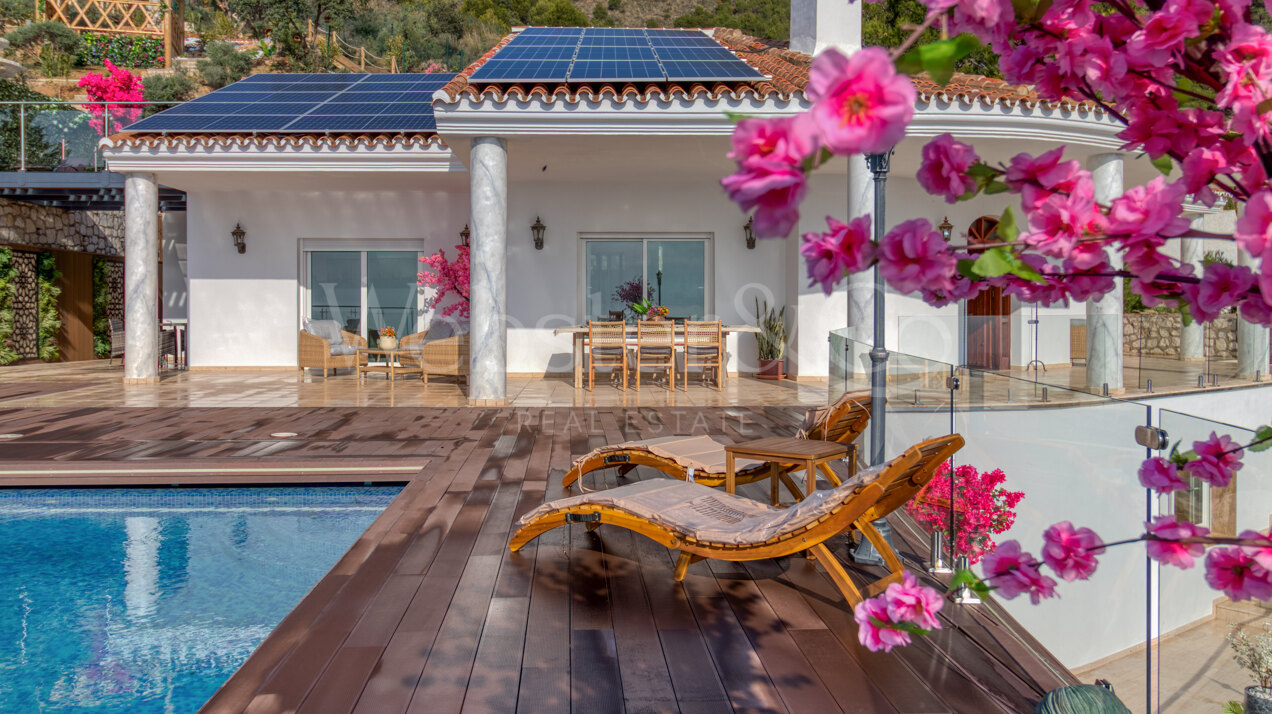 Villa Skyline - Grand Property Overlooking Mijas