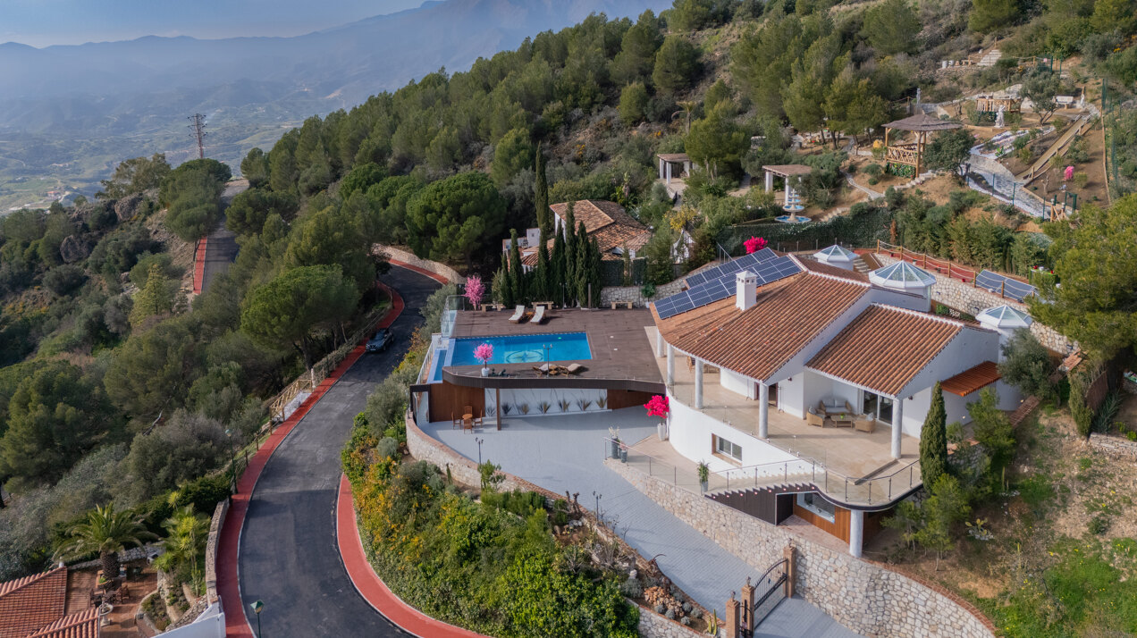 Expansive 7 bedroom villa in Mijas offers endless mountain and sea views and even has its own park