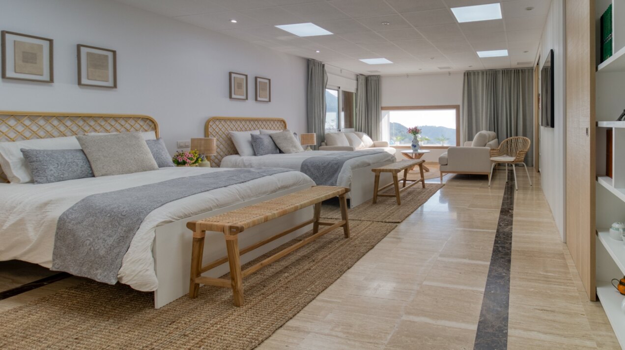 Expansive 7 bedroom villa in Mijas offers endless mountain and sea views and even has its own park