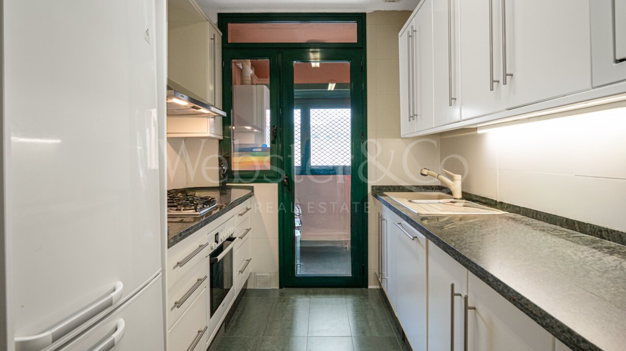 Penthouse La Vista - Gated Complex in Marbella