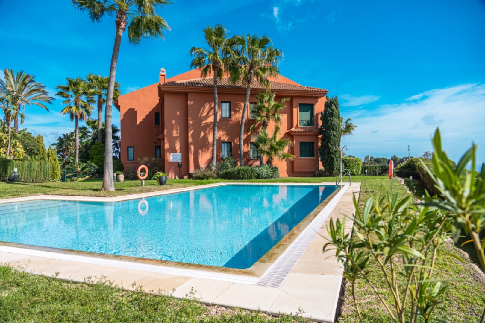 Breathtaking views from 2 bed penthouse that encompass golf, mountain and uninterrupted sea views