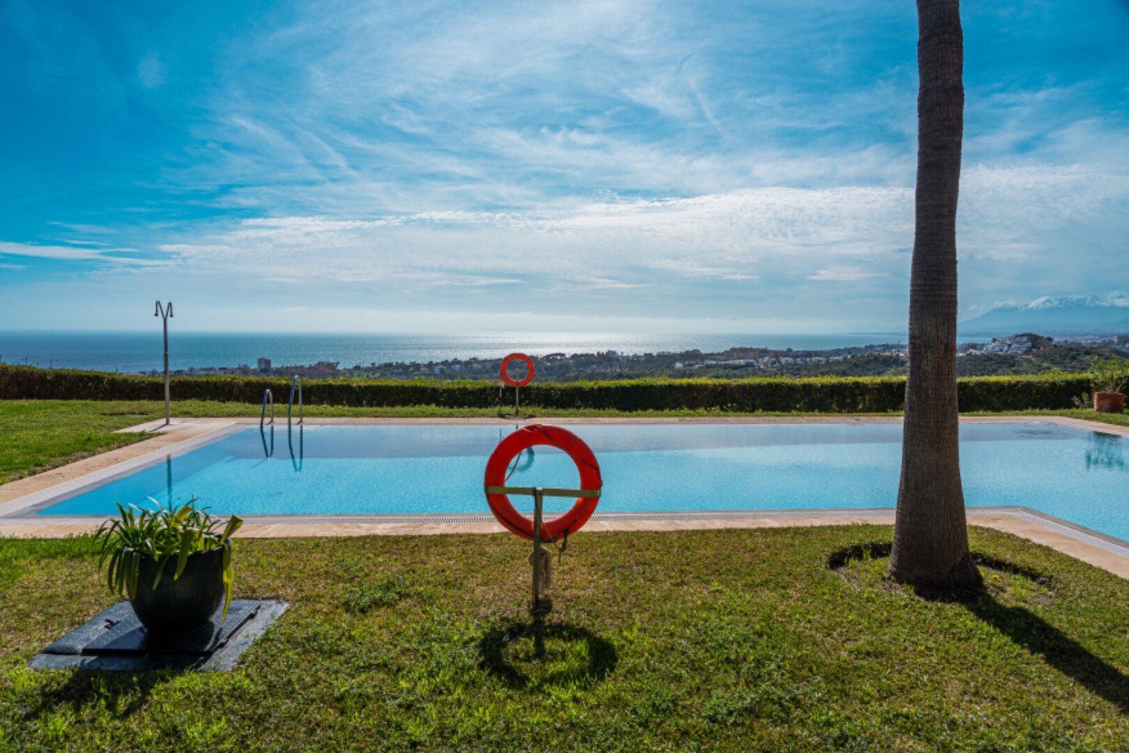 Breathtaking views from 2 bed penthouse that encompass golf, mountain and uninterrupted sea views