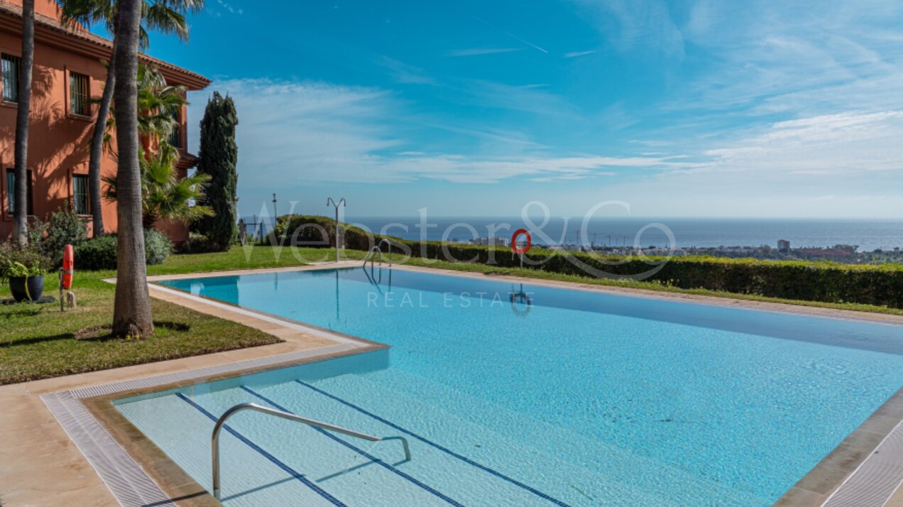Penthouse La Vista - Gated Complex in Marbella