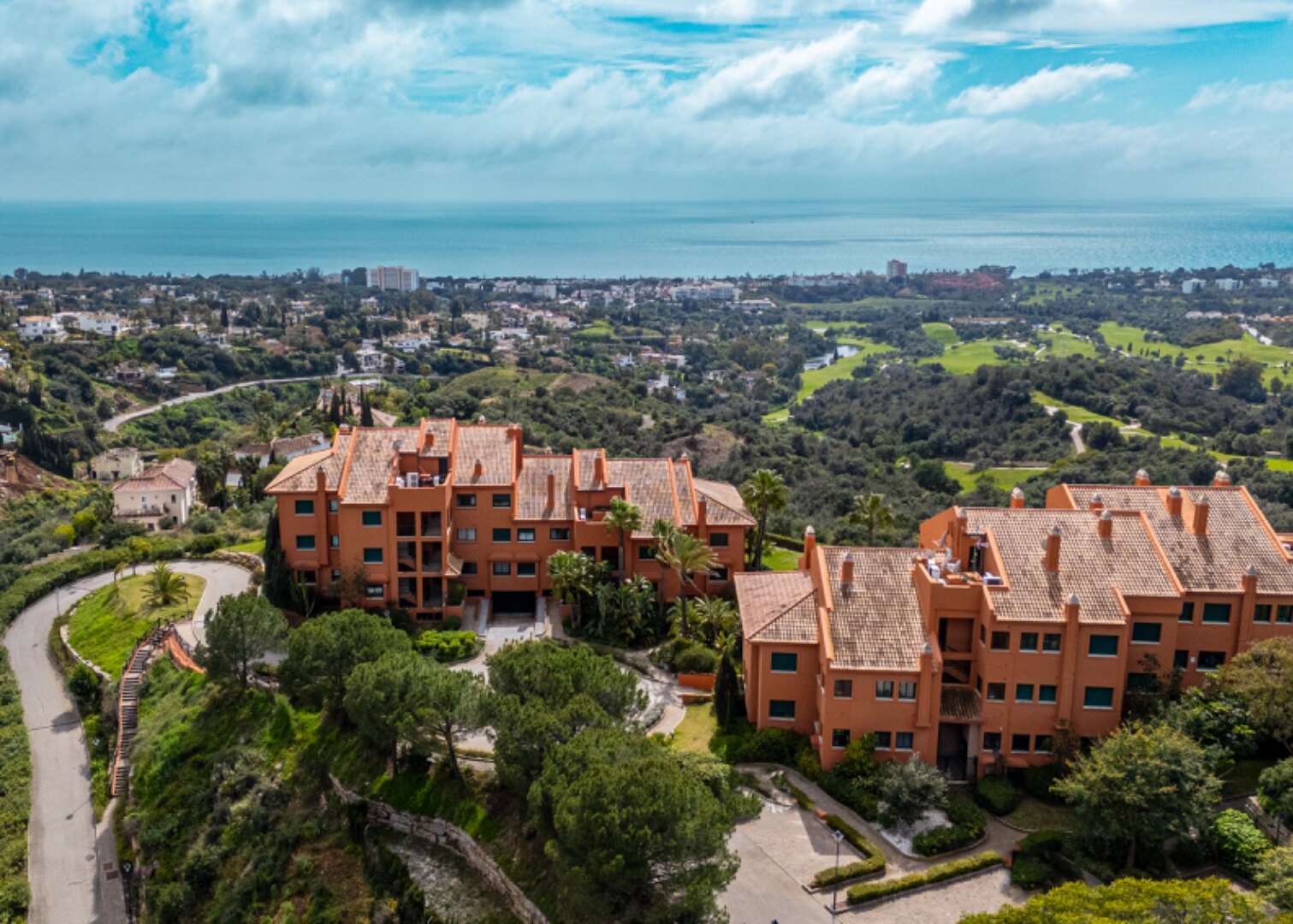 Breathtaking views from 2 bed penthouse that encompass golf, mountain and uninterrupted sea views