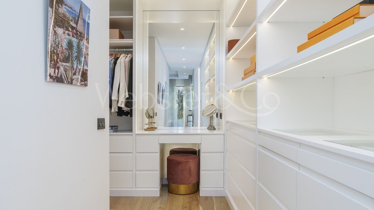 Casa Gina - Modern Villa in Nueva Andalucía