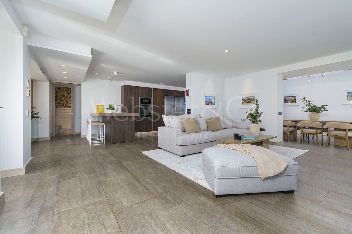 Casa Gina - Modern Villa in Nueva Andalucía