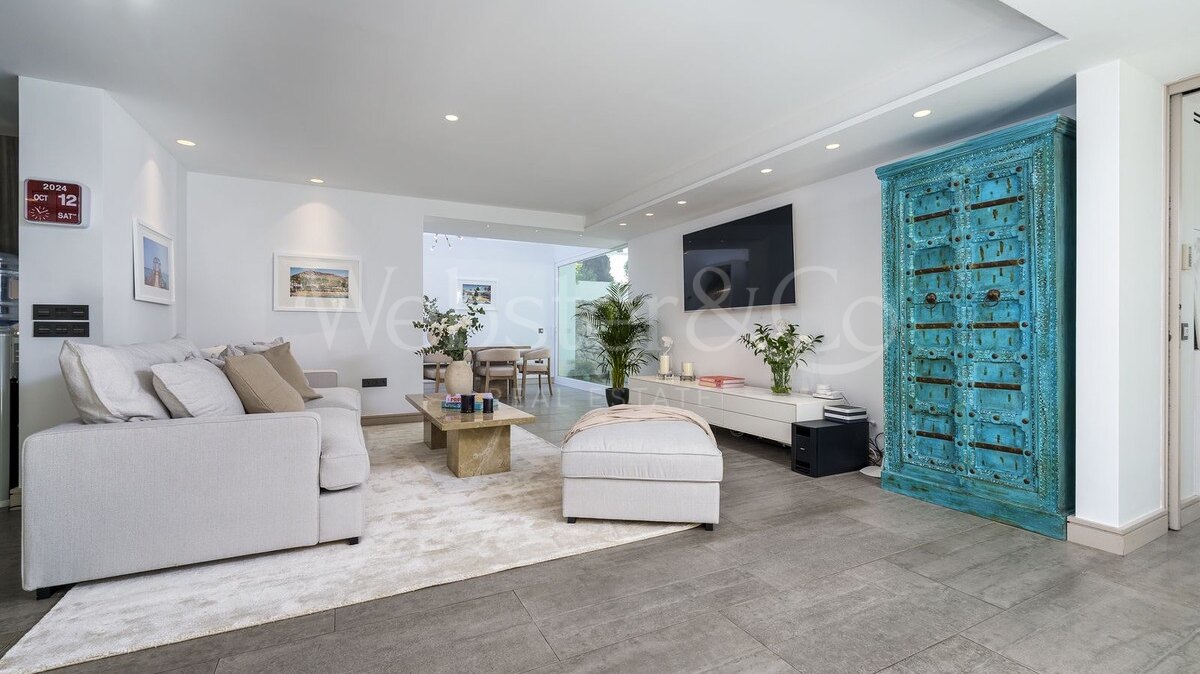 Casa Gina - Modern Villa in Nueva Andalucía