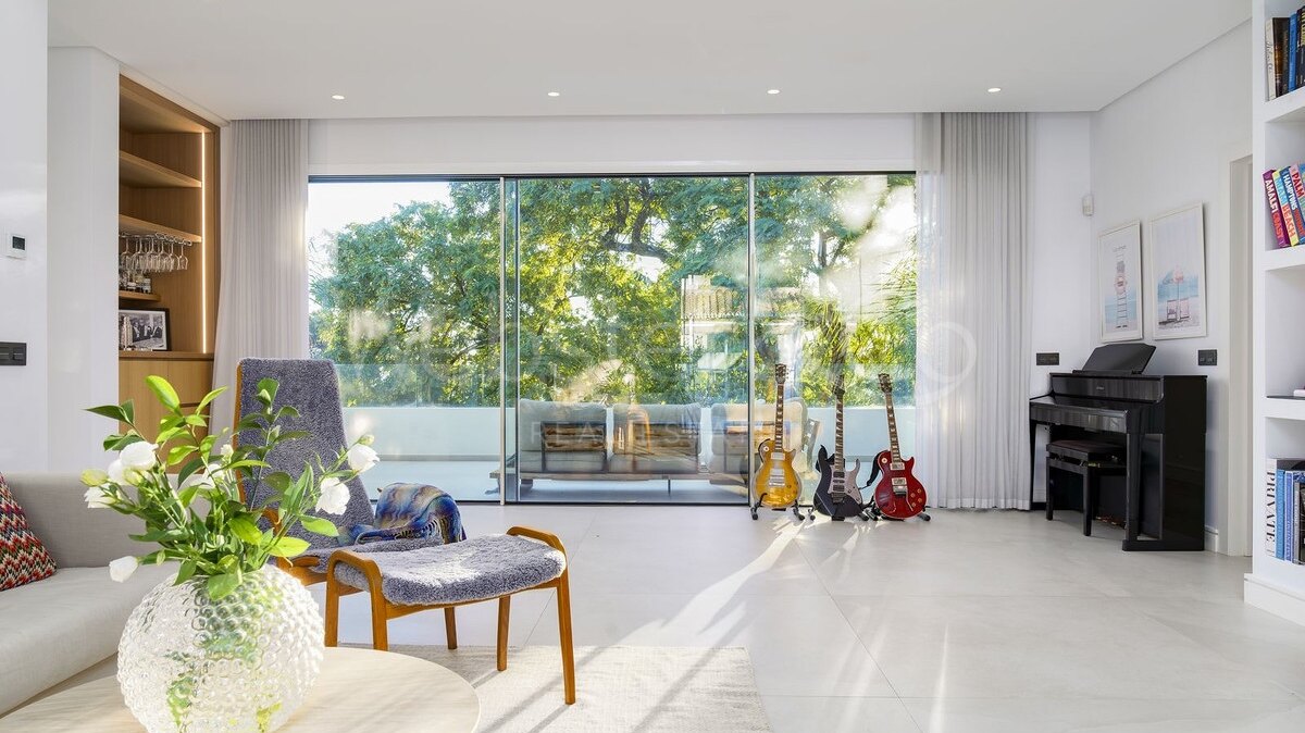 Casa Gina - Modern Villa in Nueva Andalucía