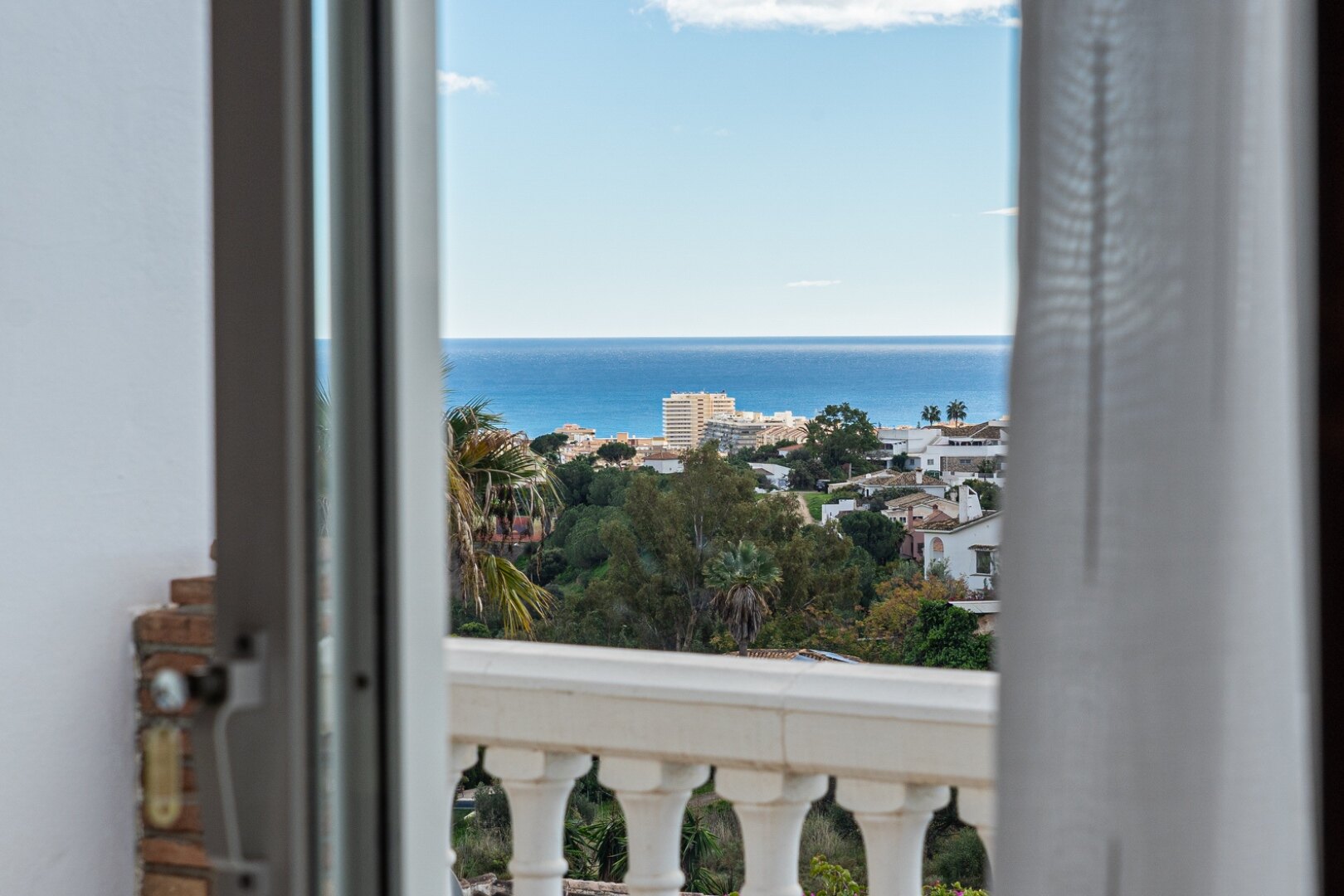 Serene and elegant, this villa stands out overlooking the Mijas countryside down towards the coast