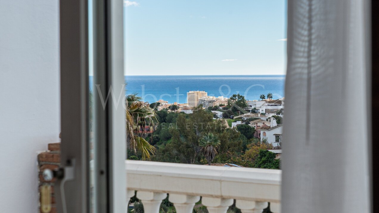 Villa Christine - Family Home In The Hills Of Mijas