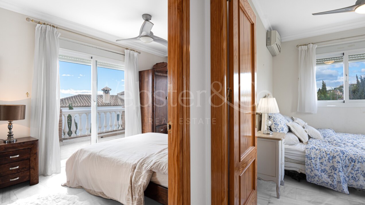 Villa Christine - Family Home In The Hills Of Mijas