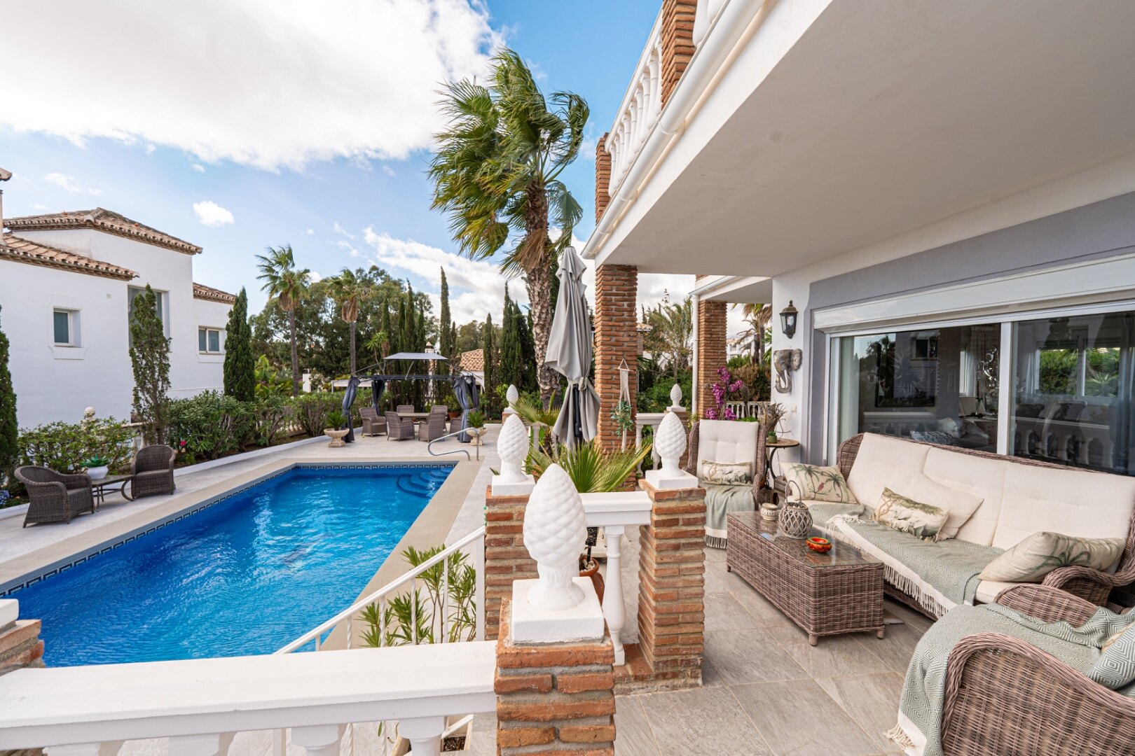 Serene and elegant, this villa stands out overlooking the Mijas countryside down towards the coast