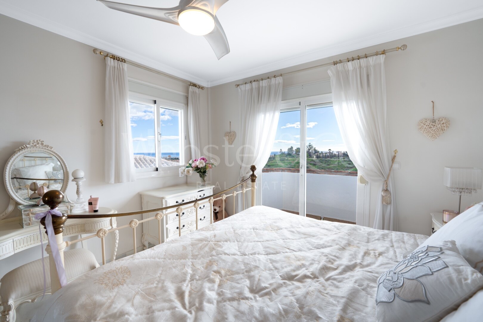 Villa Christine - Family Home In The Hills Of Mijas