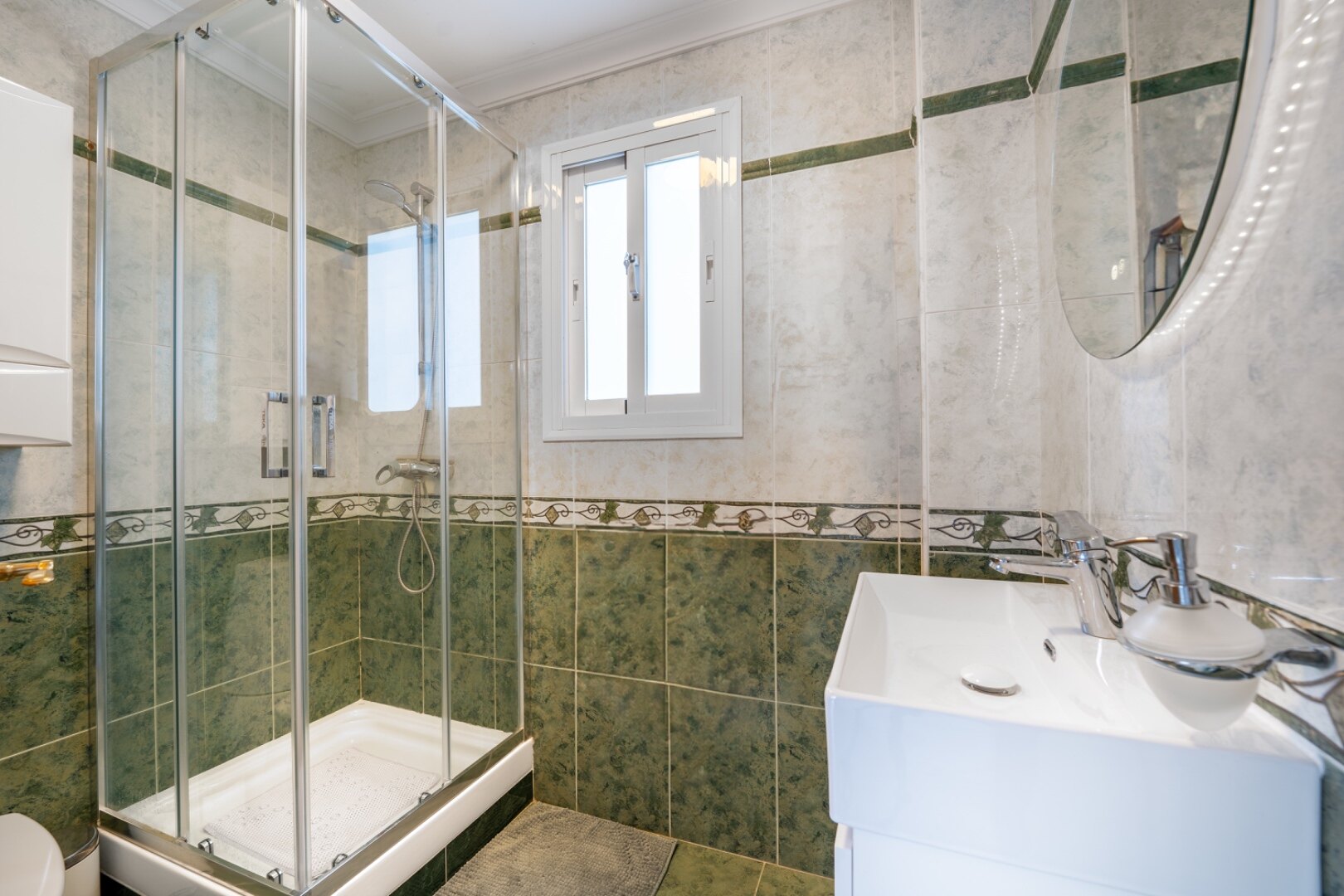 Serene and elegant, this villa stands out overlooking the Mijas countryside down towards the coast