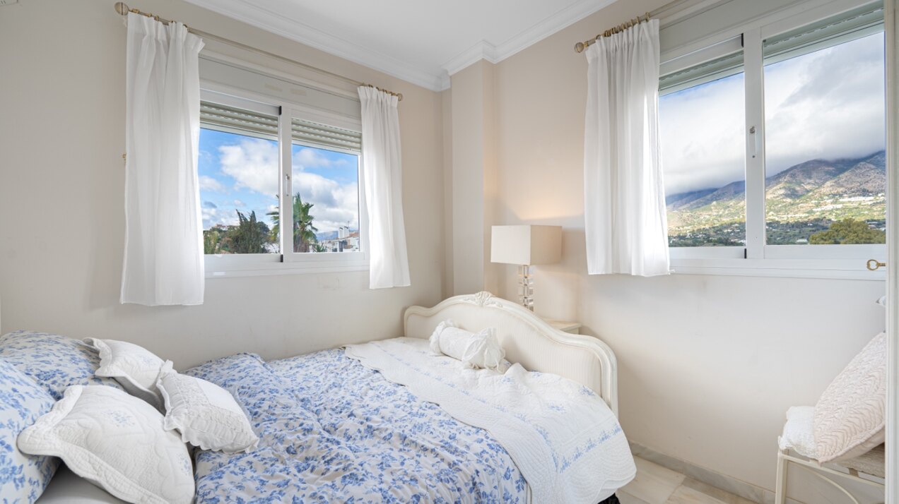 Serene and elegant, this villa stands out overlooking the Mijas countryside down towards the coast