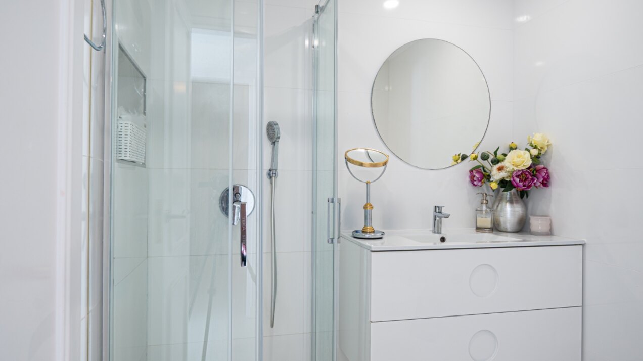 Stunning Marbella penthouse exudes elegance from its prime location within elite gated community.