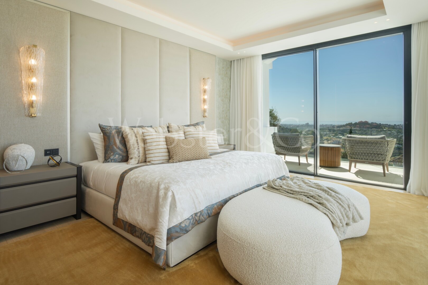 Lujo y elegancia en perfecta armonía — nace una villa icónica