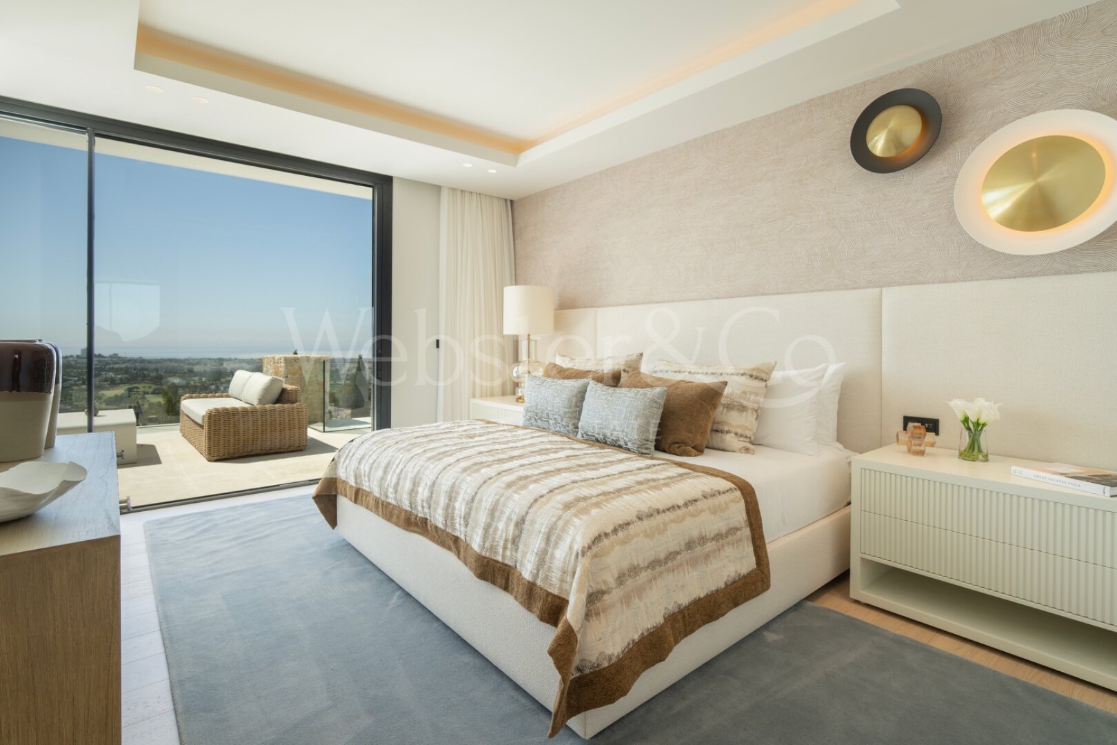 Lujo y elegancia en perfecta armonía — nace una villa icónica