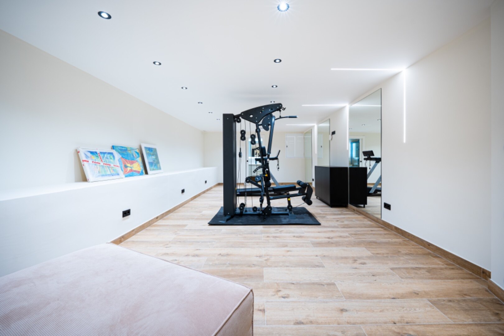 This villa, a masterclass in simplistic chic and sophisticated modernity, is a true gem in Nagueles