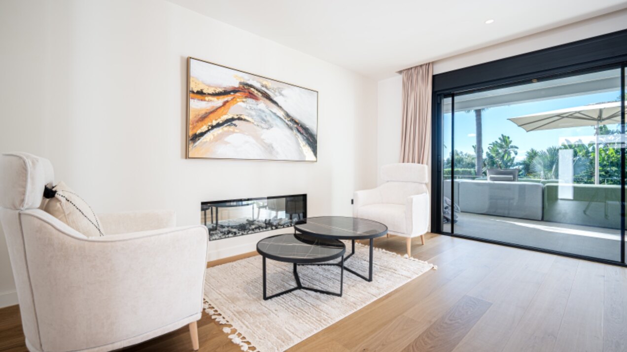 This villa, a masterclass in simplistic chic and sophisticated modernity, is a true gem in Nagueles