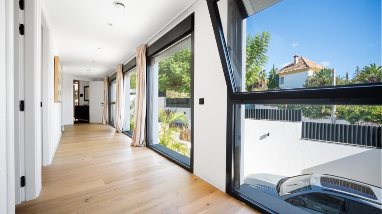 This villa, a masterclass in simplistic chic and sophisticated modernity, is a true gem in Nagueles