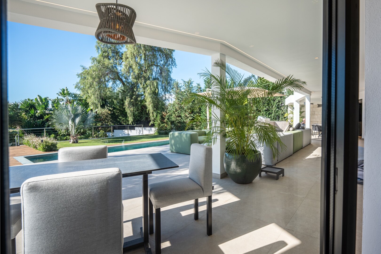 This villa, a masterclass in simplistic chic and sophisticated modernity, is a true gem in Nagueles