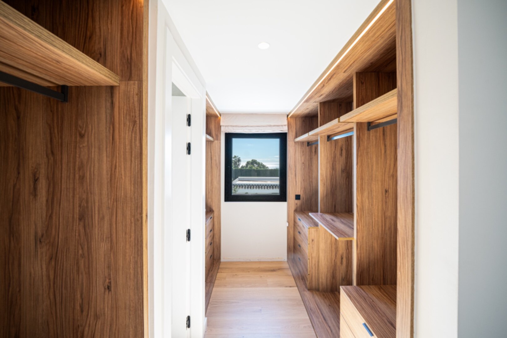 This villa, a masterclass in simplistic chic and sophisticated modernity, is a true gem in Nagueles