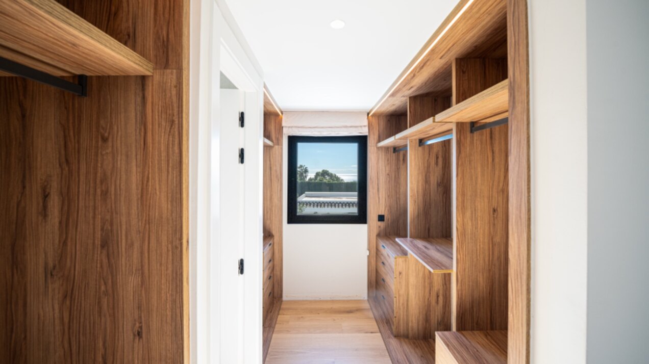 This villa, a masterclass in simplistic chic and sophisticated modernity, is a true gem in Nagueles