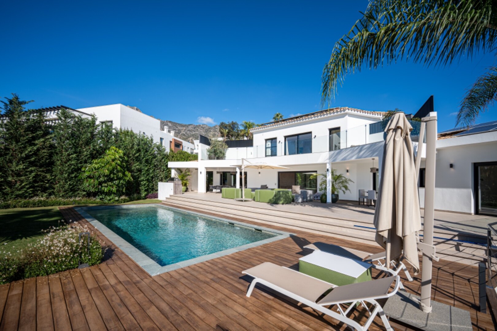 This villa, a masterclass in simplistic chic and sophisticated modernity, is a true gem in Nagueles