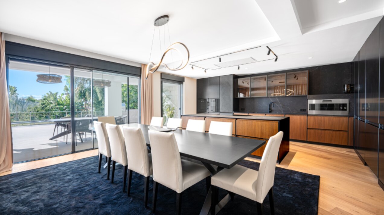 This villa, a masterclass in simplistic chic and sophisticated modernity, is a true gem in Nagueles