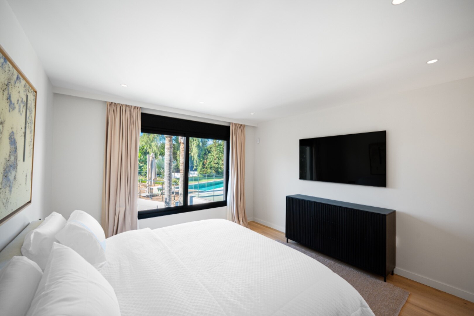 This villa, a masterclass in simplistic chic and sophisticated modernity, is a true gem in Nagueles
