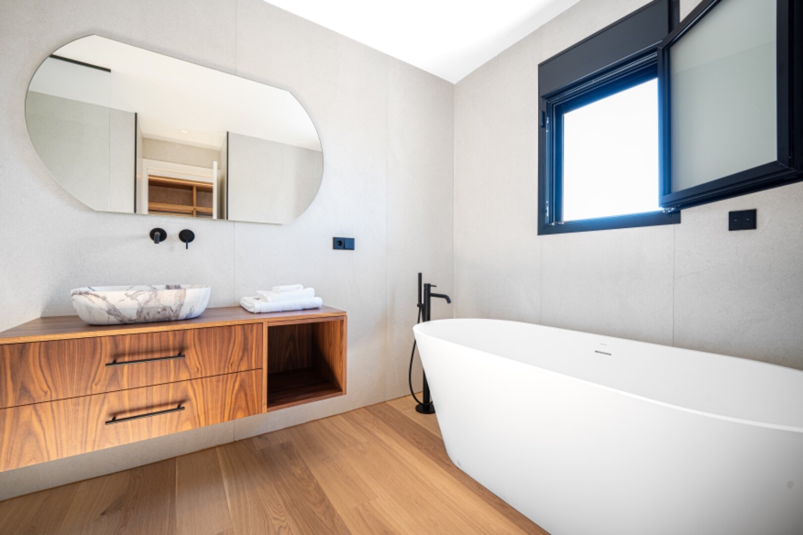 This villa, a masterclass in simplistic chic and sophisticated modernity, is a true gem in Nagueles