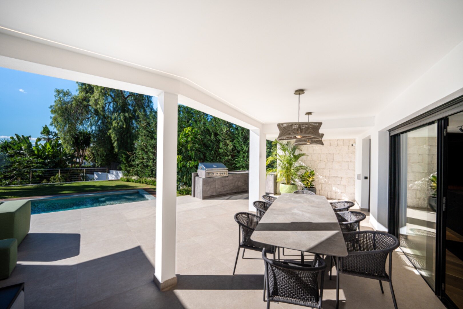 This villa, a masterclass in simplistic chic and sophisticated modernity, is a true gem in Nagueles