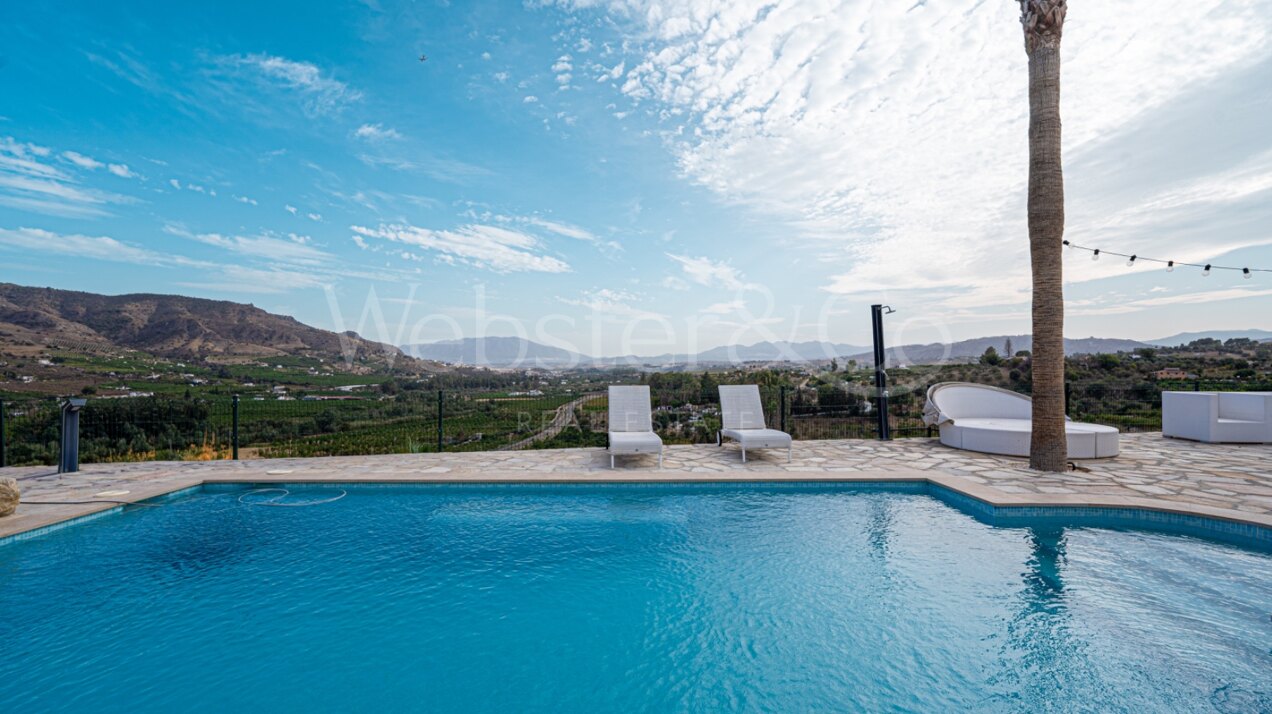 Finca Pizarra – Timeless Property in Pizarra, Malaga