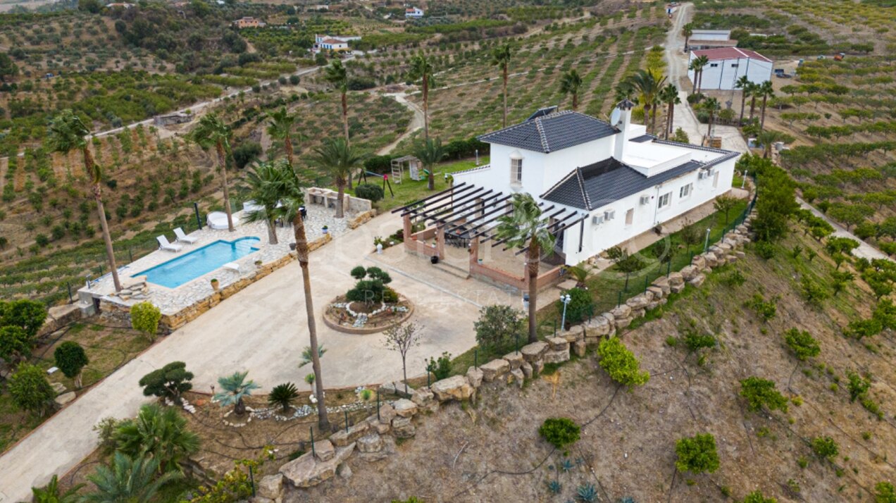 Finca Pizarra – Timeless Property in Pizarra, Malaga