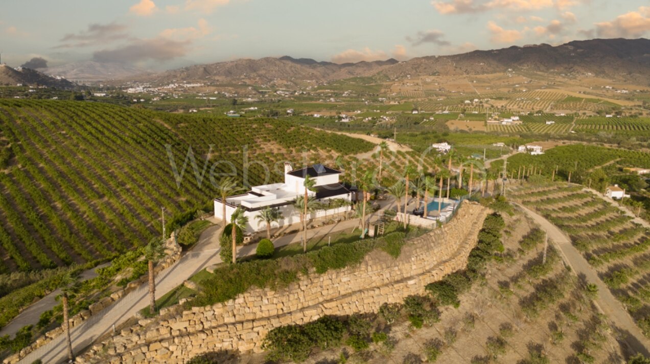 Finca Pizarra – Timeless Property in Pizarra, Malaga
