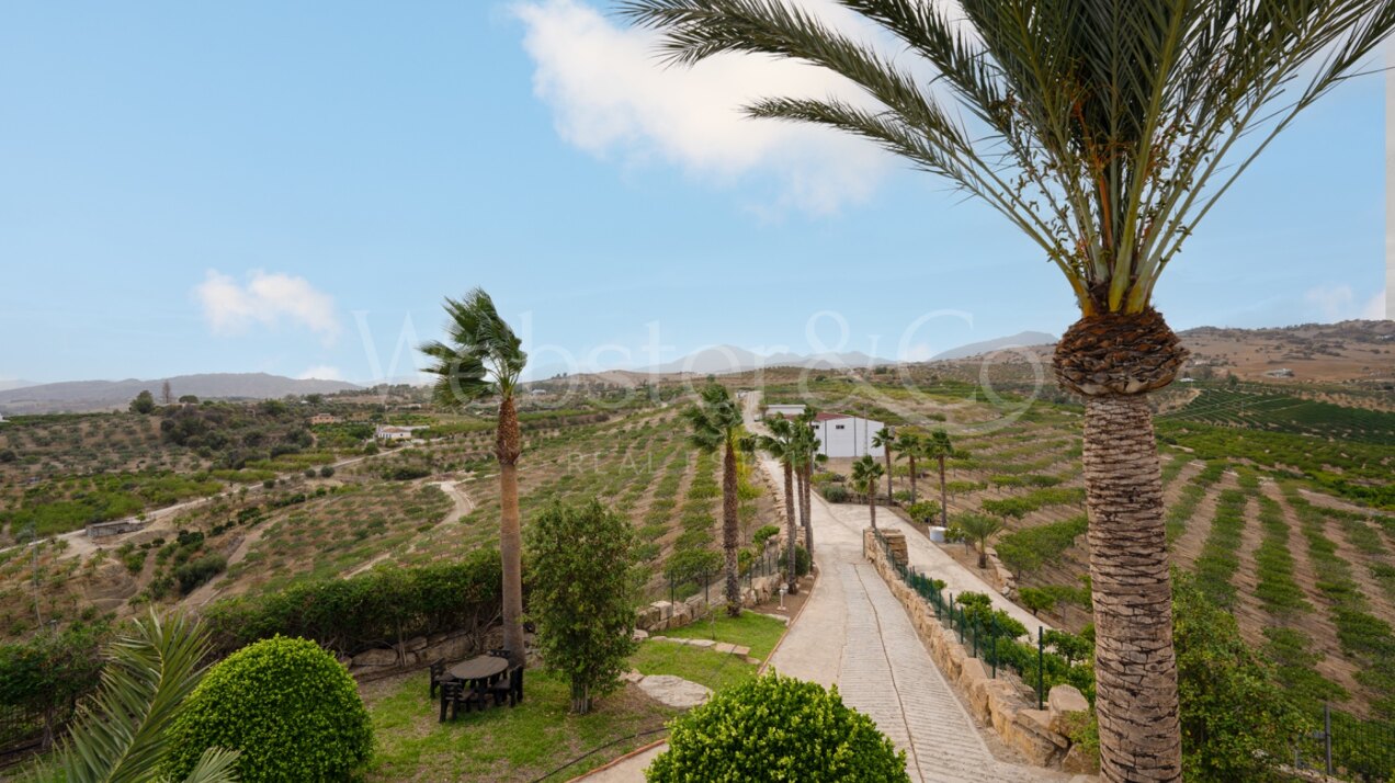 Finca Pizarra – Timeless Property in Pizarra, Malaga