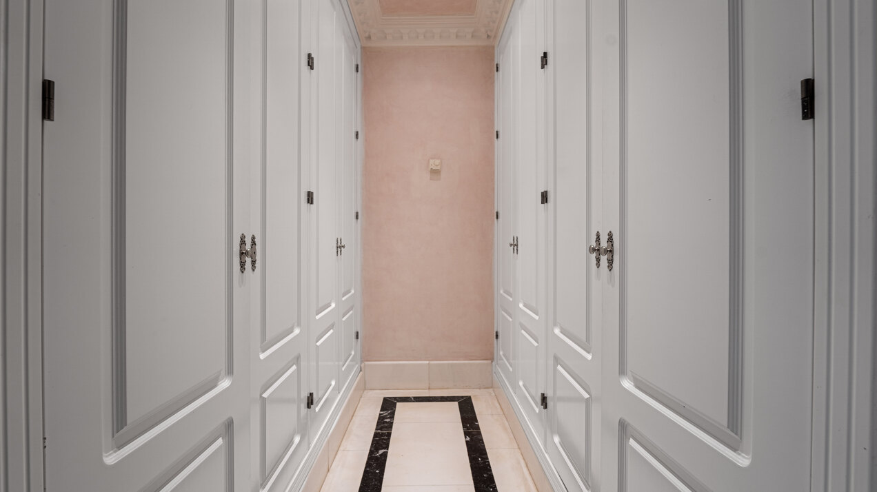 Palatial duplex penthouse sits atop its throne in one of Esteponas most exclusive gate communities
