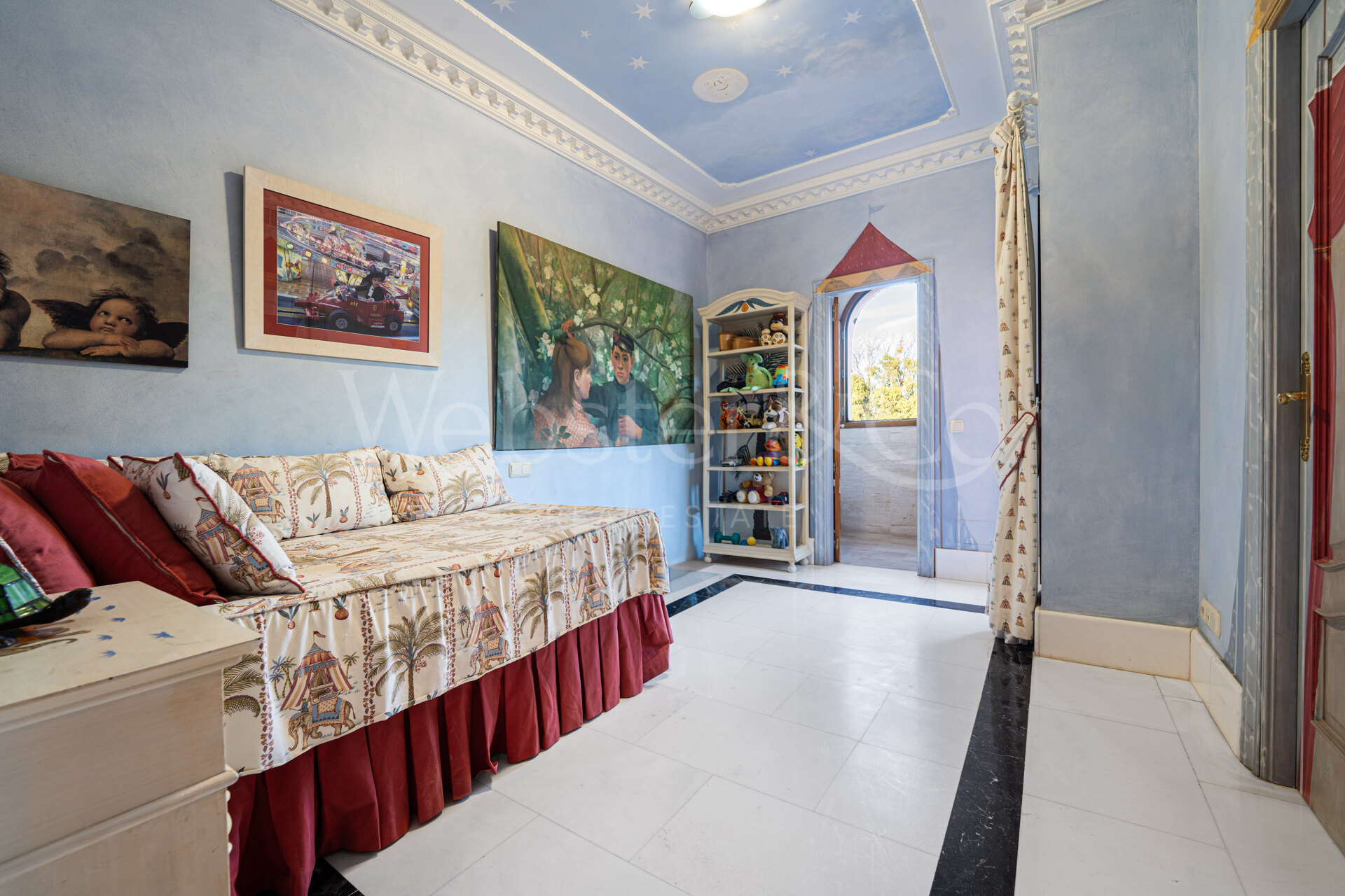 Penthouse Alhambra - Exquisite Duplex in San Pedro