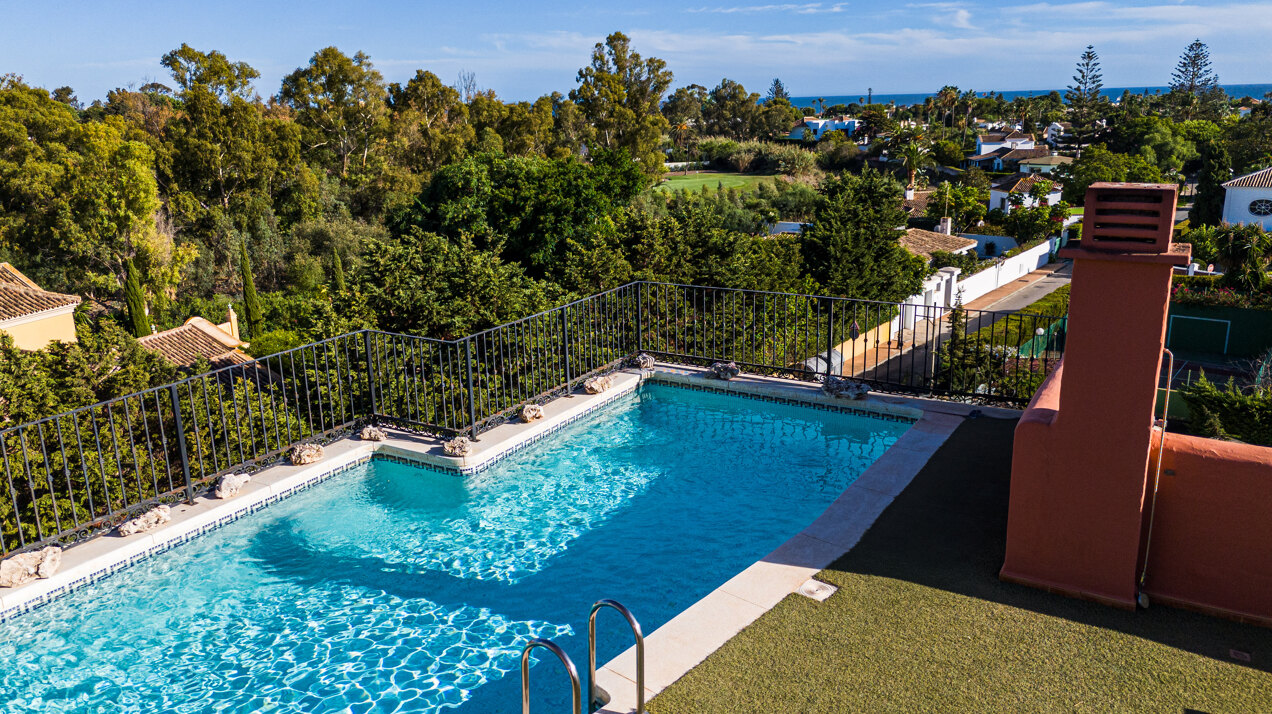 Palatial duplex penthouse sits atop its throne in one of Esteponas most exclusive gate communities