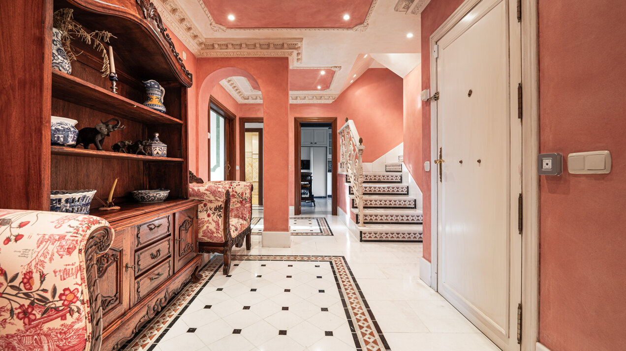 Palatial duplex penthouse sits atop its throne in one of Esteponas most exclusive gate communities