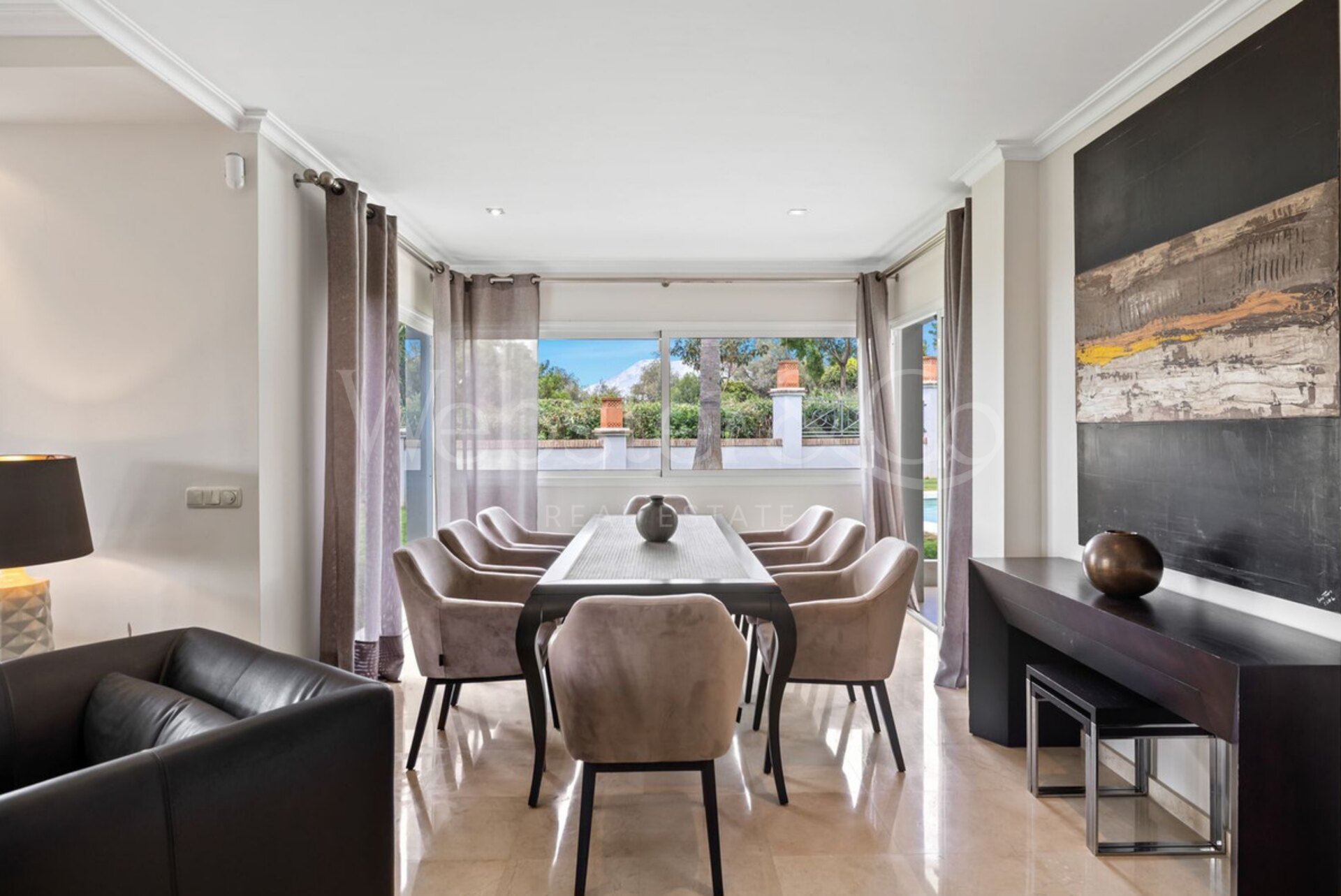 Descubre una villa llena de luz, diseño y sofisticación