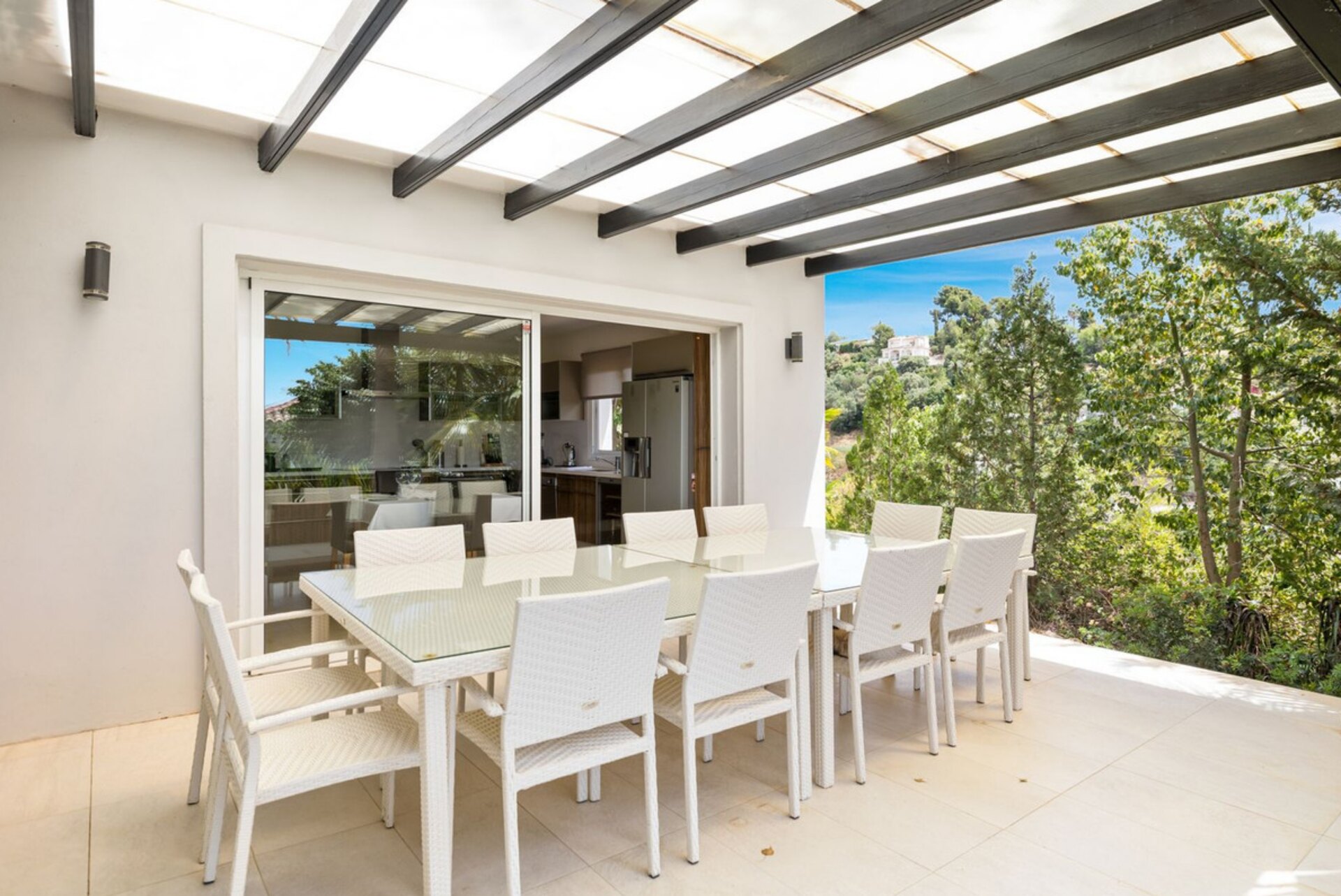 Modern impressive 4 bedroom villa is eager for you to discover its innate style and elegance.
